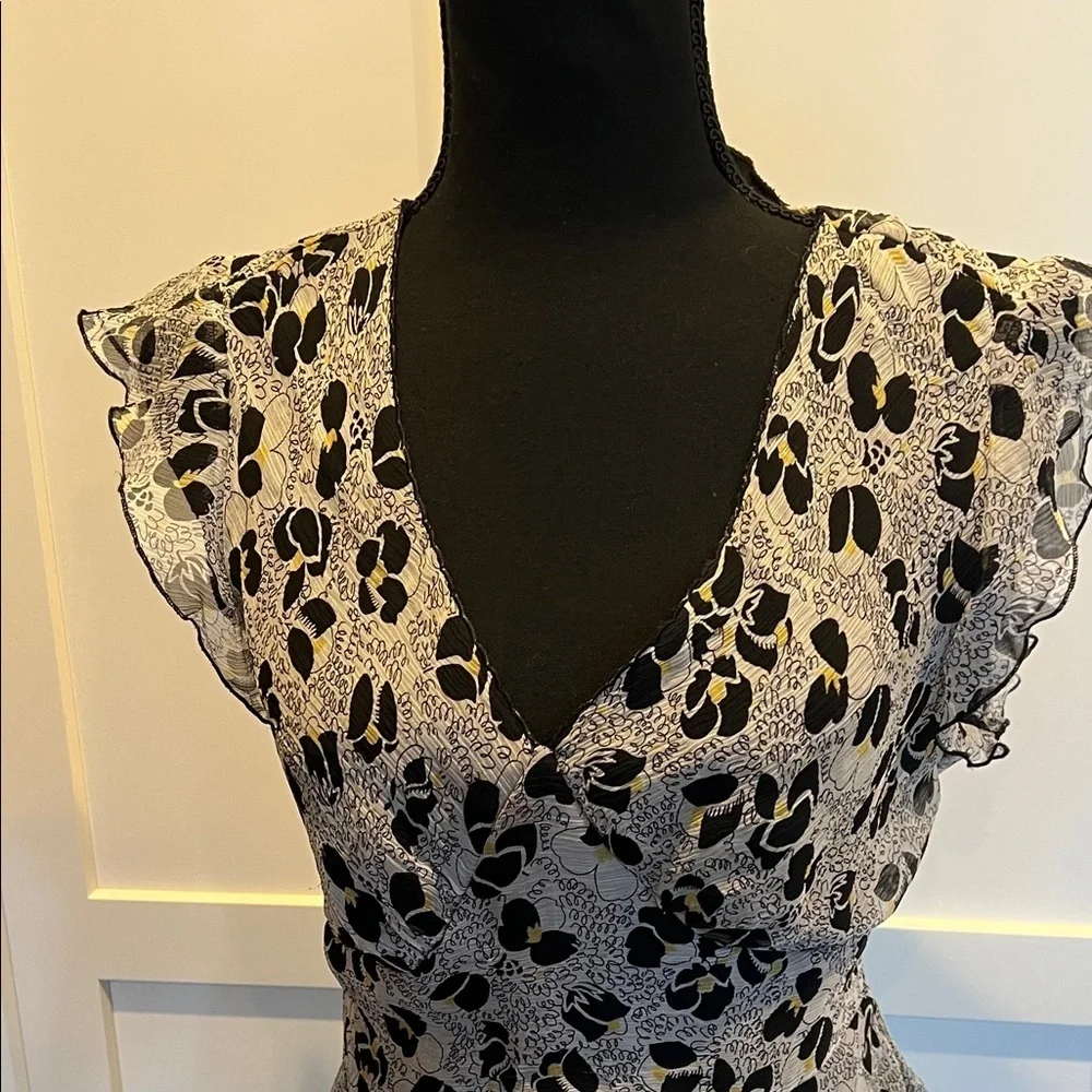 Sunny Leigh 100% SILK Black Midi Size 8